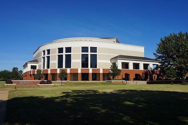 Belcher Center daytime exterior